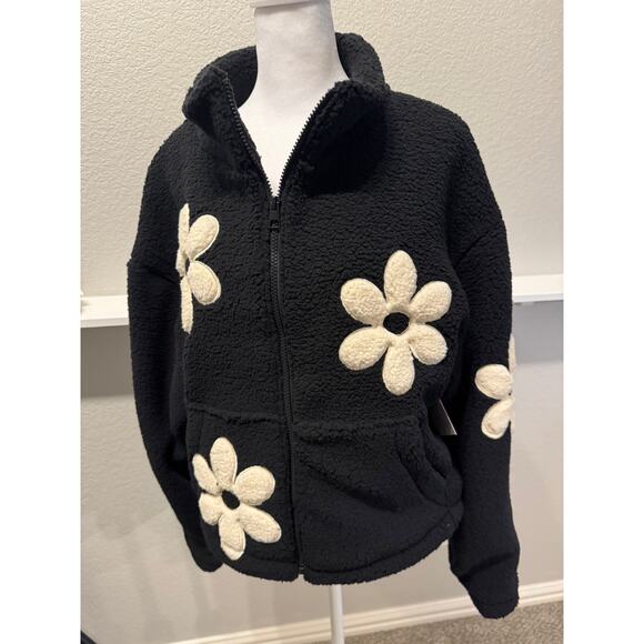 Daisy Full Zip Sherpa Reversible Vest/Jacket - Picture 1 of 2